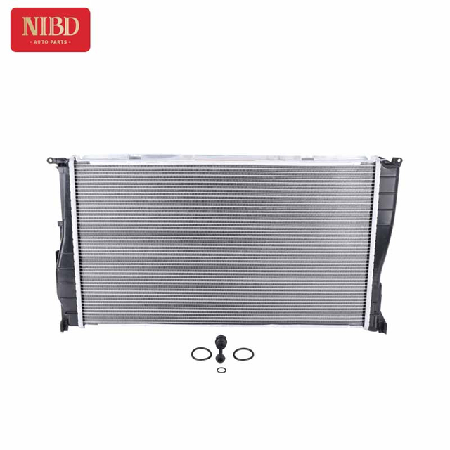 Radiador 17117547059 Para BMW E90 N20 N54