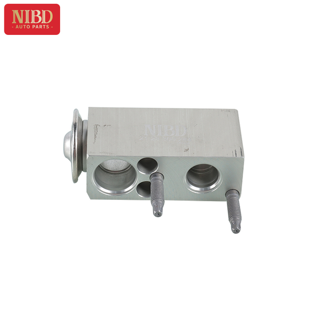 Válvula de expansão A2128300284 para Mercedes W204 W212